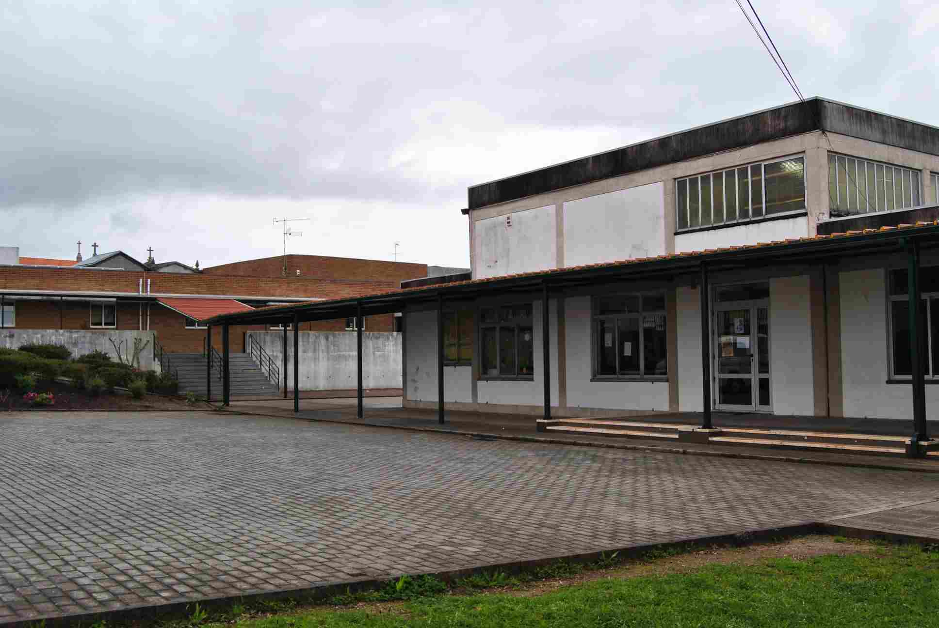 Escola Básica de Perelhal 